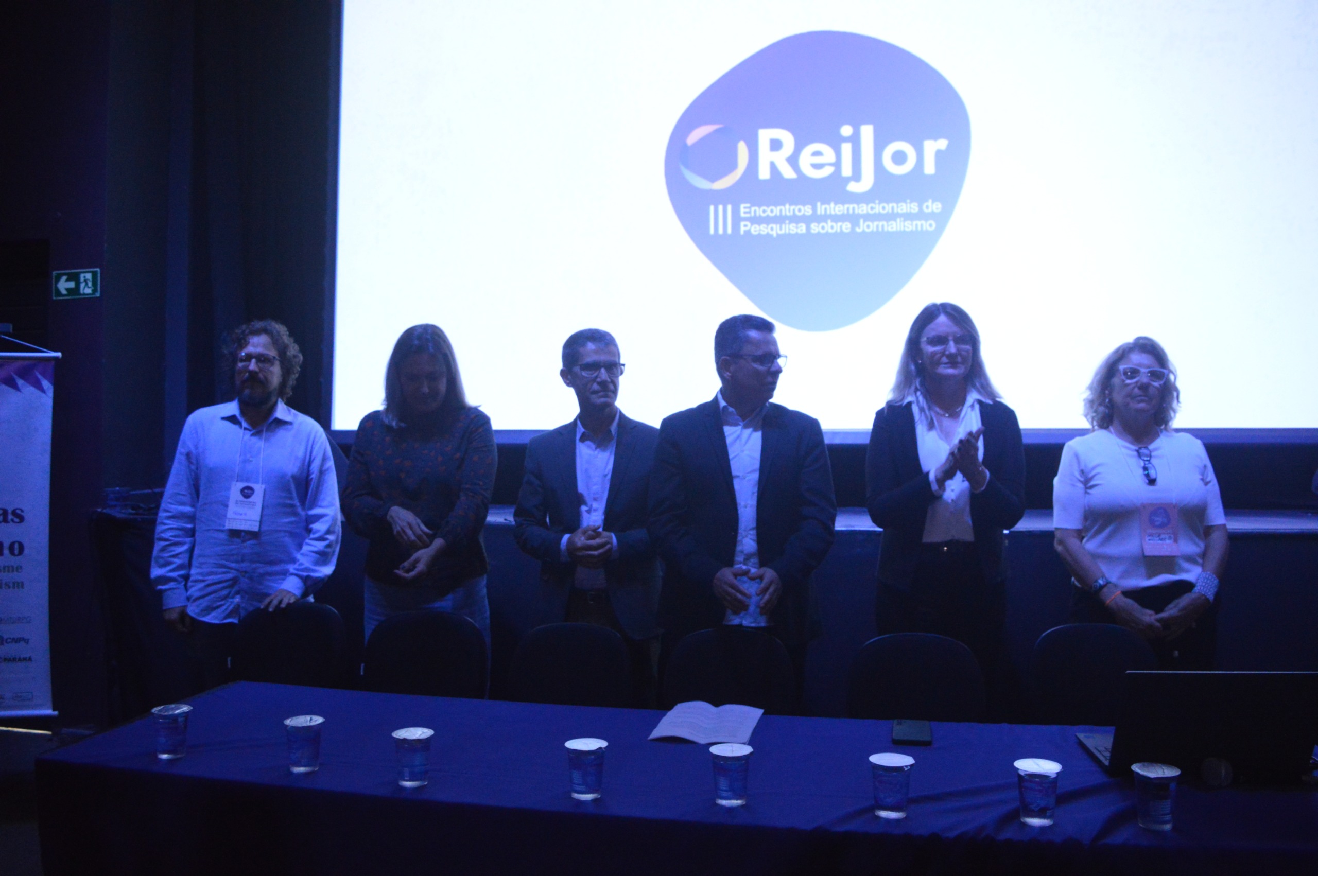 Mesa de abertura III Reijor 